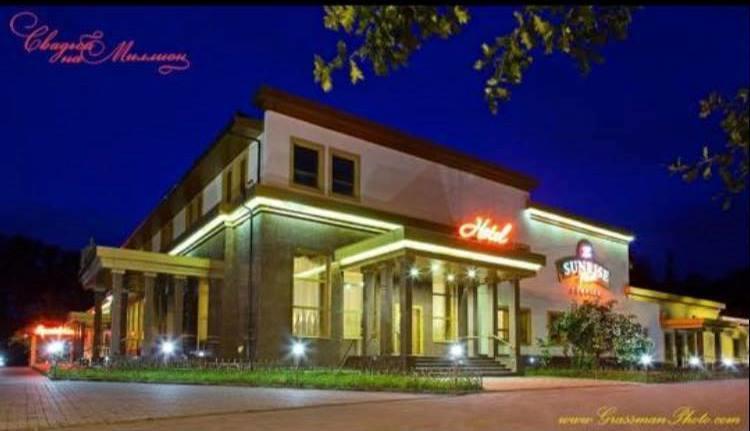 Sunrise Park Hotel Zaporizhia Luaran gambar
